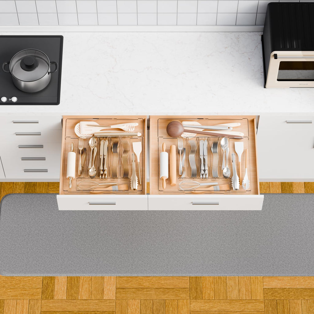 Clear Large Expandable Silverware Organizer and Kitchen Utensil Drawer Organizer,Plastic Adjustable Silverware Tray