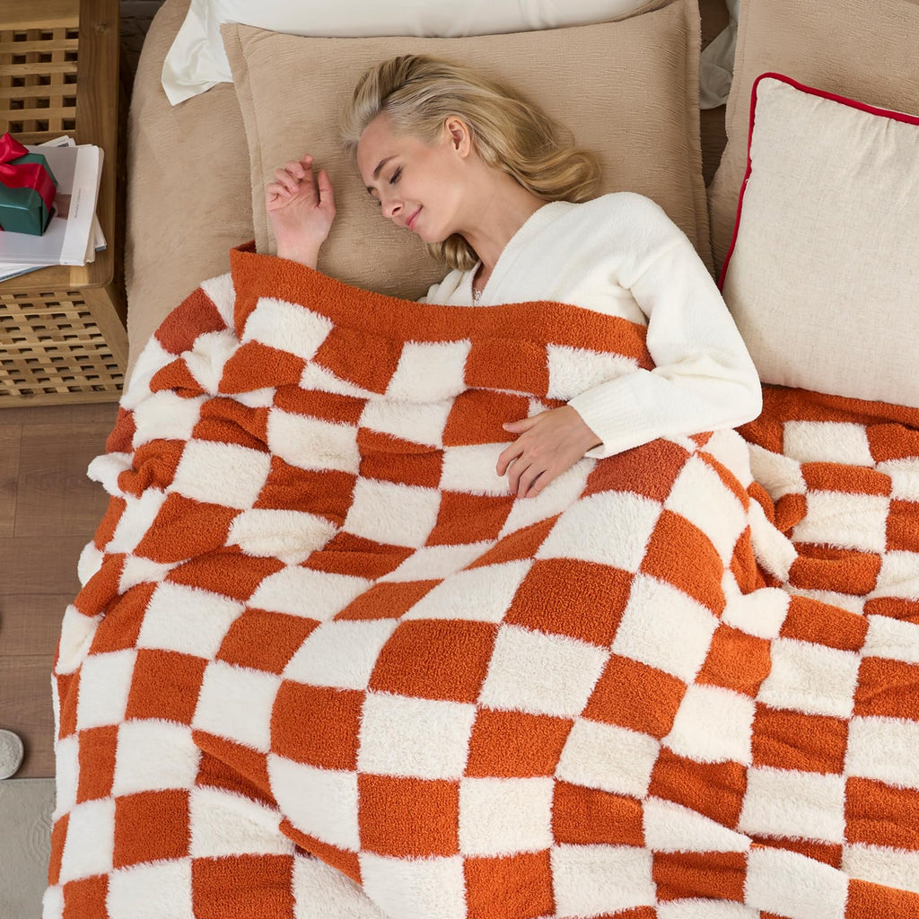 Orange Throw Blanket for Fall, Soft Twin Size Fall Checkered Blanket for Couch, Cozy Faux Fur Knit Microfiber Blankets