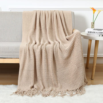 Knitted Throw Blanket with Tassel Breathable Cellular Blanket Nordic Style Soft Cozy Couch Cover Decorative Blanket