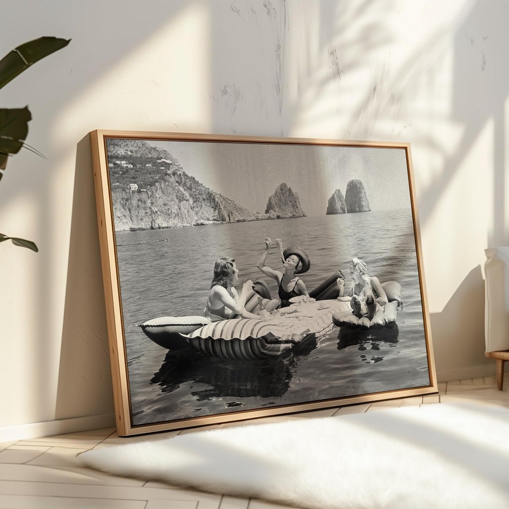 Vintage Women Eating Pasta on Lake Poster - Retro Picnic Print - Photography Art - Fashion Art - Gift for Him & Her