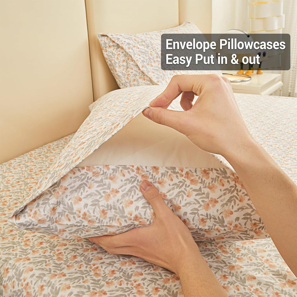 Floral Queen Sheet Set - 4 Piece Vintage Light Orange Flower Patterned Bed Sheets - Soft, Breathable Microfiber