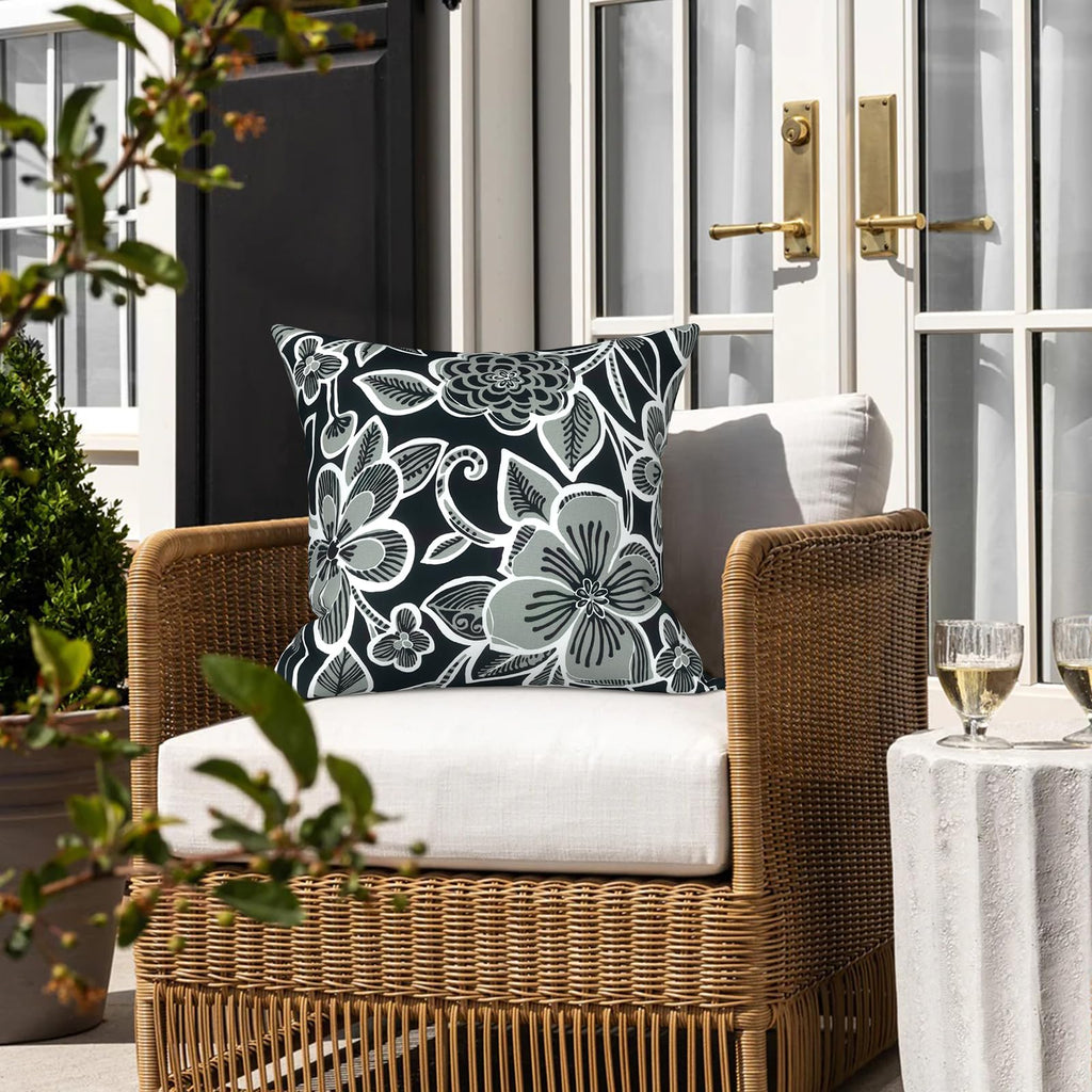 Outdoor/Indoor Throw Pillows, Decorative Throw Pillows with Inserts, 18"x18" Square Pillows for Bed, Couch, Sofa and