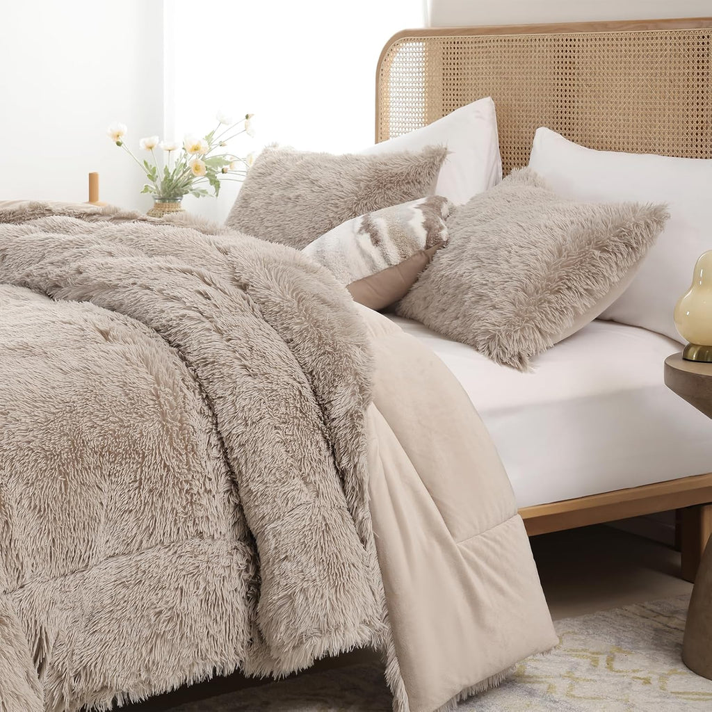 Fluffy King Size Comforter Set, Oatmeal Faux Fur Comforter Set 3 Pcs | Luxury Fuzzy King Bedding Set, Soft Plush Bed