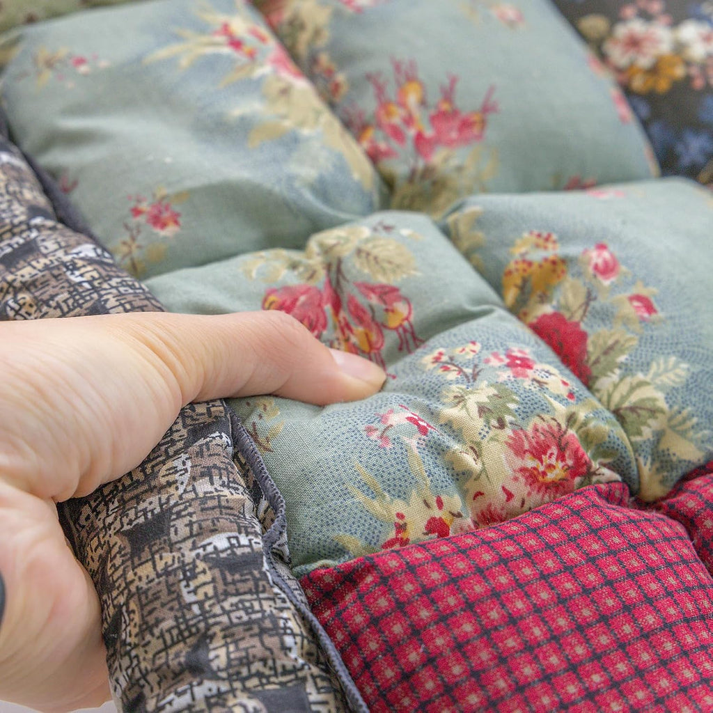 Quilted Couch Cover for Dogs, Non-Slip Pad, Vintage Floral, 27 x 59
