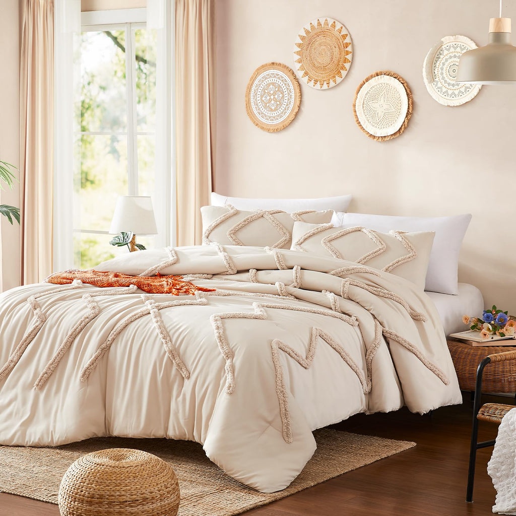 3-Piece King Size Comforter Set - Beige Bohemian Tufted Lightweight Jacquard Bedding with 2 Pillow Shams for All