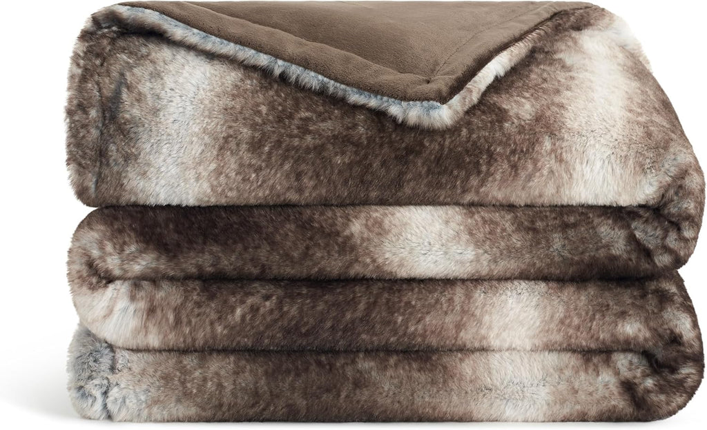 Luxury Faux Fur Blanket - Ultra Soft, Plush & Fuzzy Throw in Giftable Box, Real Fox Furry Texture, All Season
