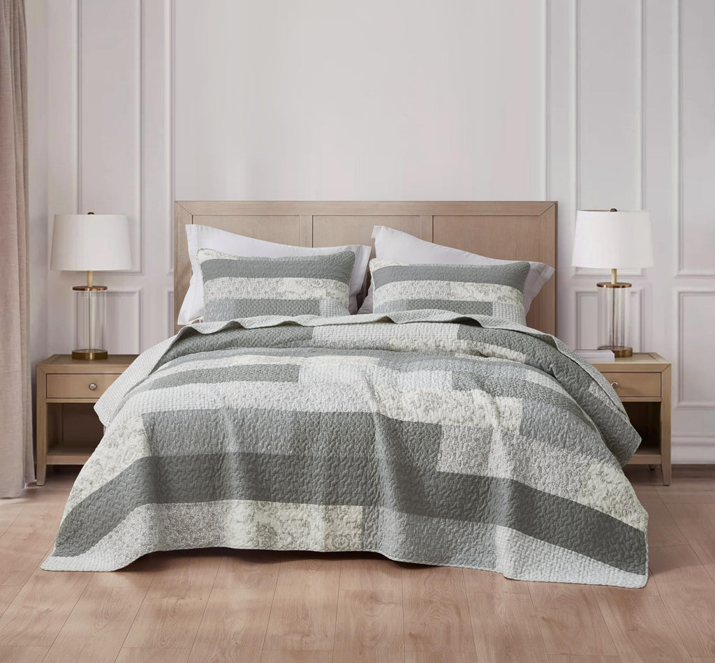 Caleb 3-Piece Muted Gray White Ivory Floral Plaid Rectangular Patchwork Quilt Set - Pre-Washed Cotton Quilted