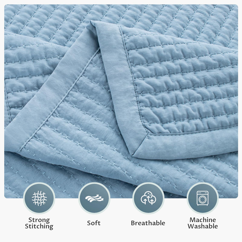 Oversized Queen Quilt Set 102x106, Soft Washed 3-Layer Lightweight