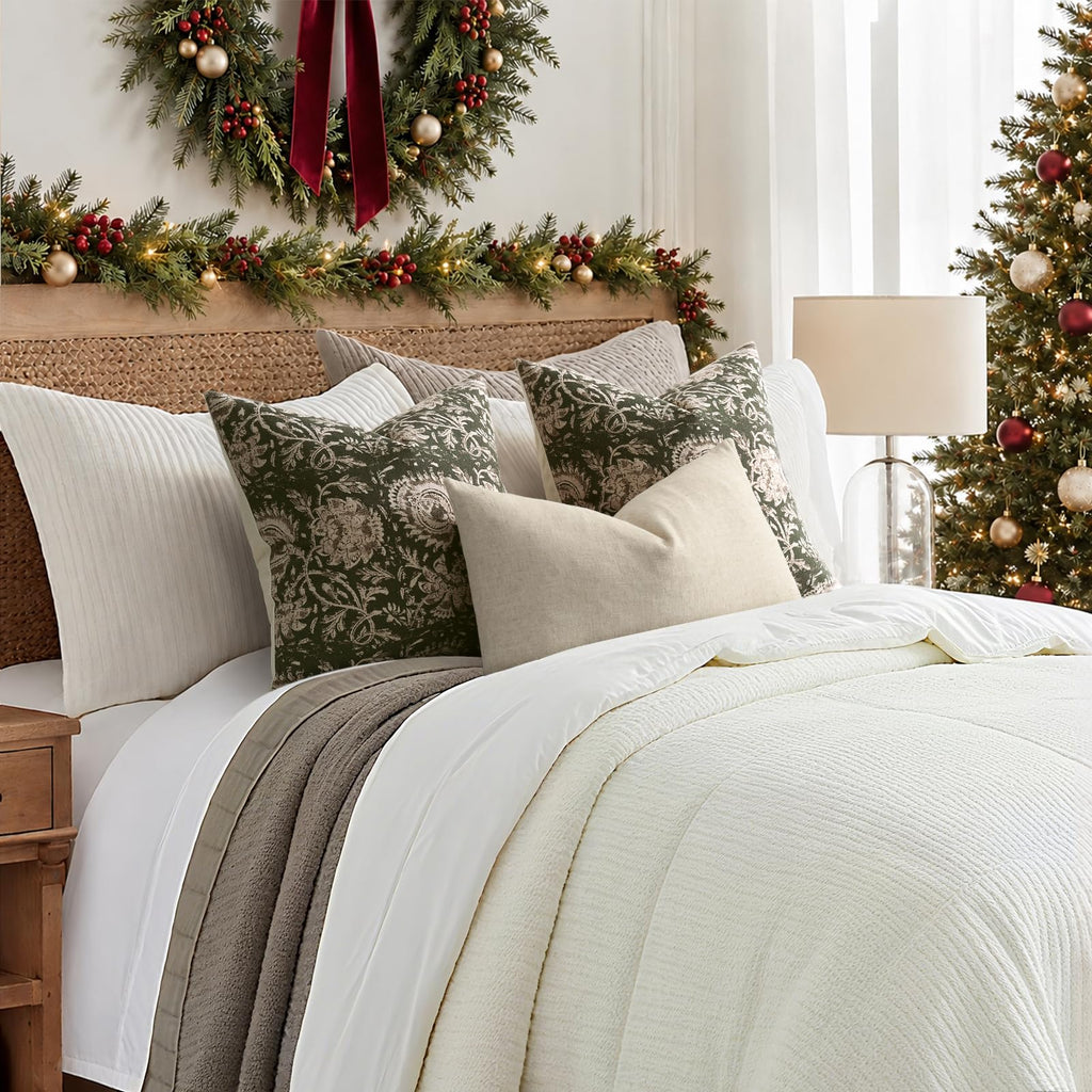 Christmas Pillow Covers 26x26 Set of 2 Printed Floral Throw Pillows Farmhouse Pillow Cases Vintage Decorative Cushion