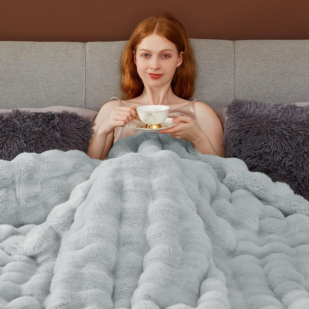 1000GSM Faux Rabbit Fur Throw Blanket, Super Heavy Warm Cozy Grey Blankets for Couch Bed Sofa, Ruched Plush Fuzzy