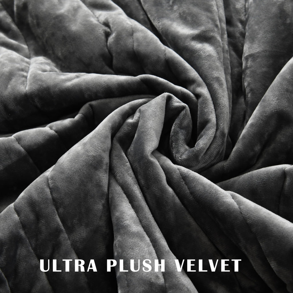 Patchwork Velvet Comforter, Grey Wave Pattern Quilt