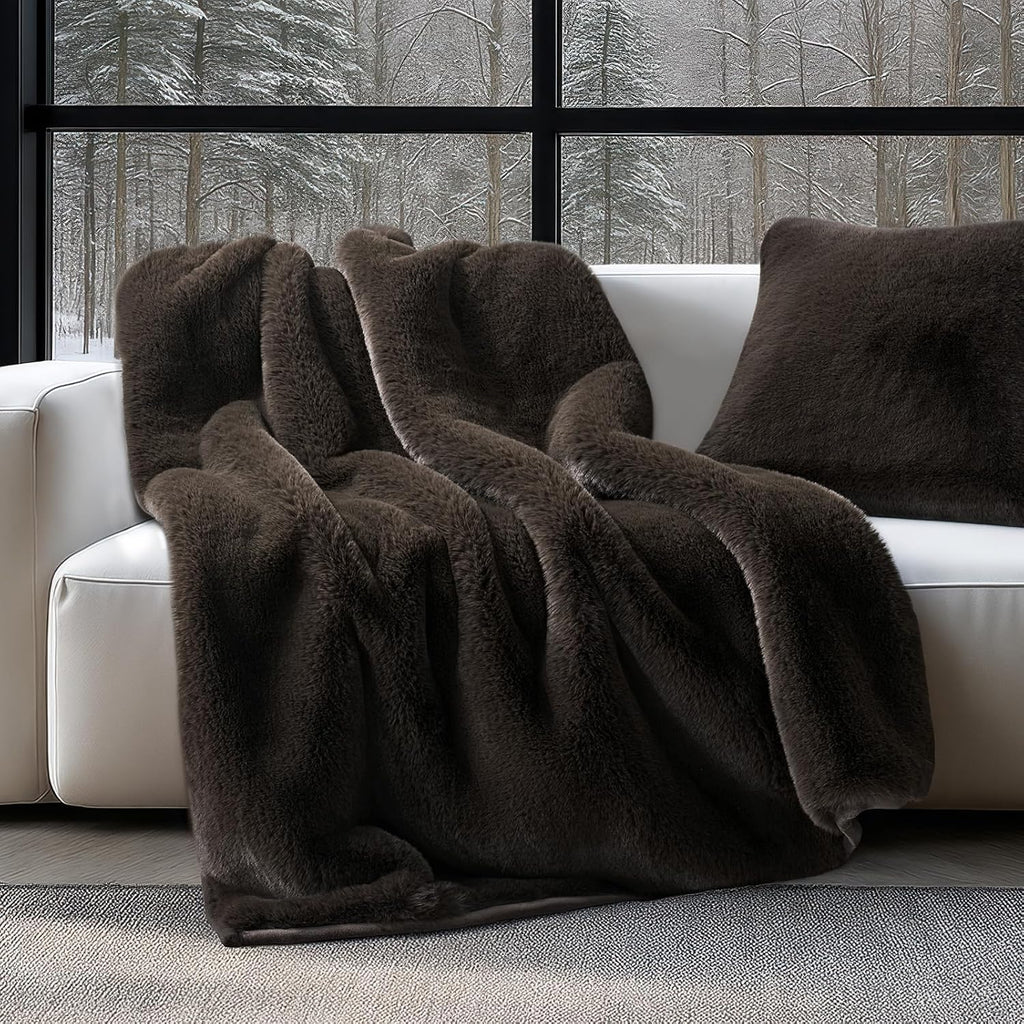 Faux Chinchilla Fur Throw Blanket, 50"x60", Espresso Mink | Luxury, Super Soft, 1220GSM, Fluffy Cozy Mink, Reversible