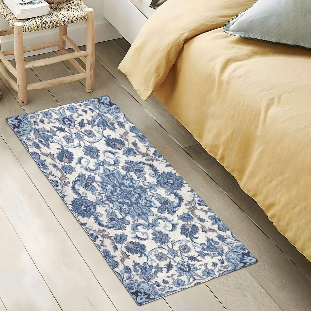 Bath Mat, Soft Absorbent Non Slip Bath Rug, Blue Floral Vintage Bath Mats Bedroom Home Mat Floor, Dry Quickly