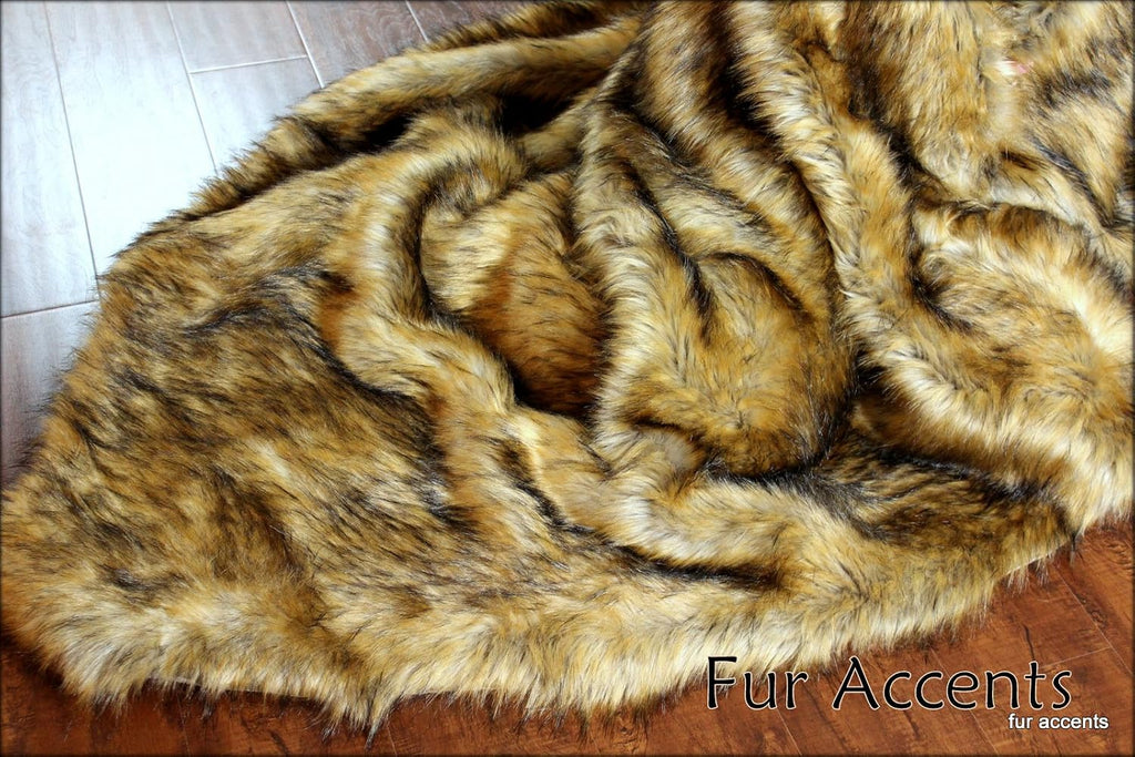 Throw Blanket Golden Wolf Faux Fur with Minky Fur Lining/Luxury and Comfort Adult Size 5'x6'
