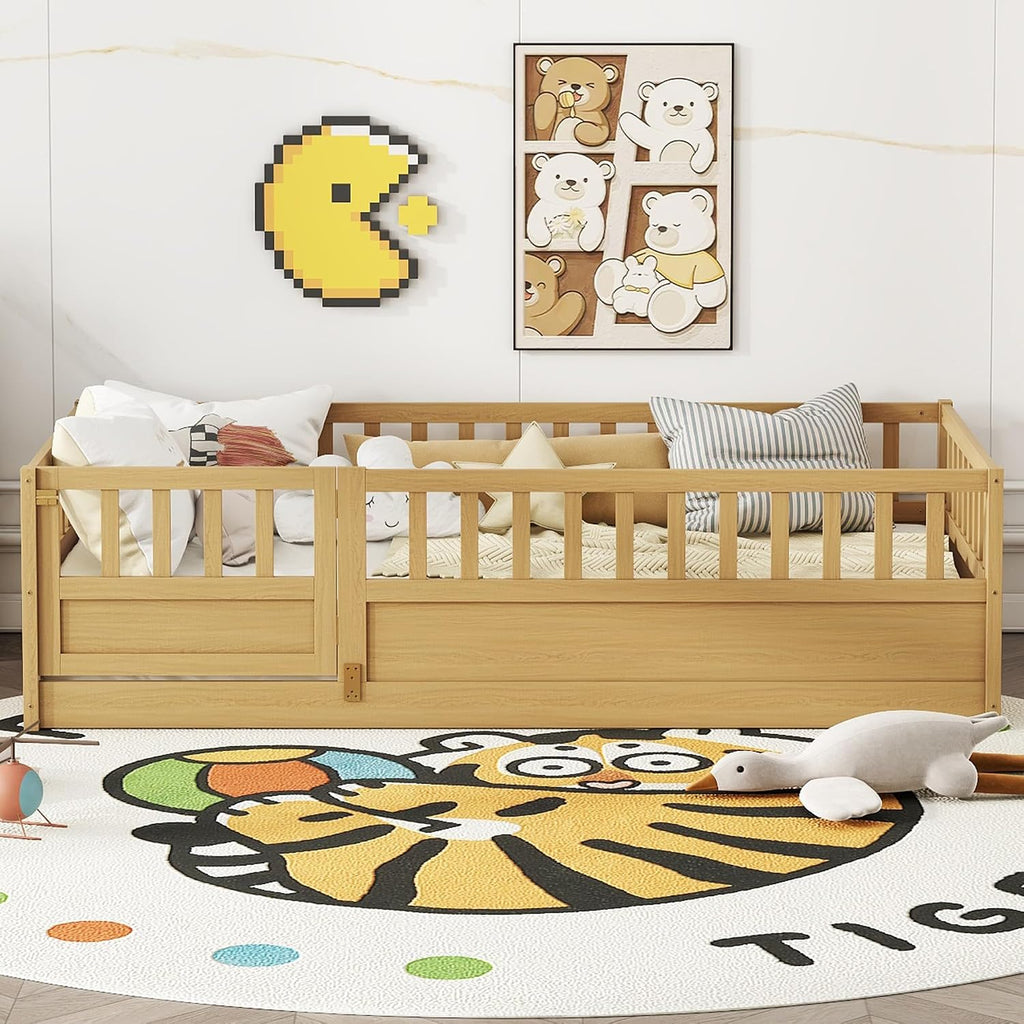 Montessori Floor Bed with High Fence, Slats and Door, Natural