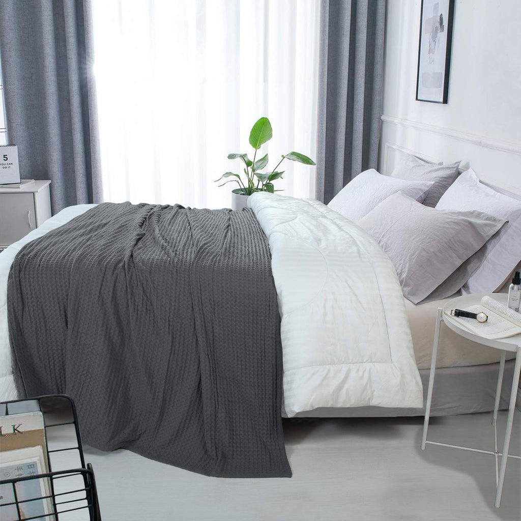 100% Combed Cotton Blanket- King Size Bed Blankets- Warm Soft All Season Breathable Lightweight Summer Blankets