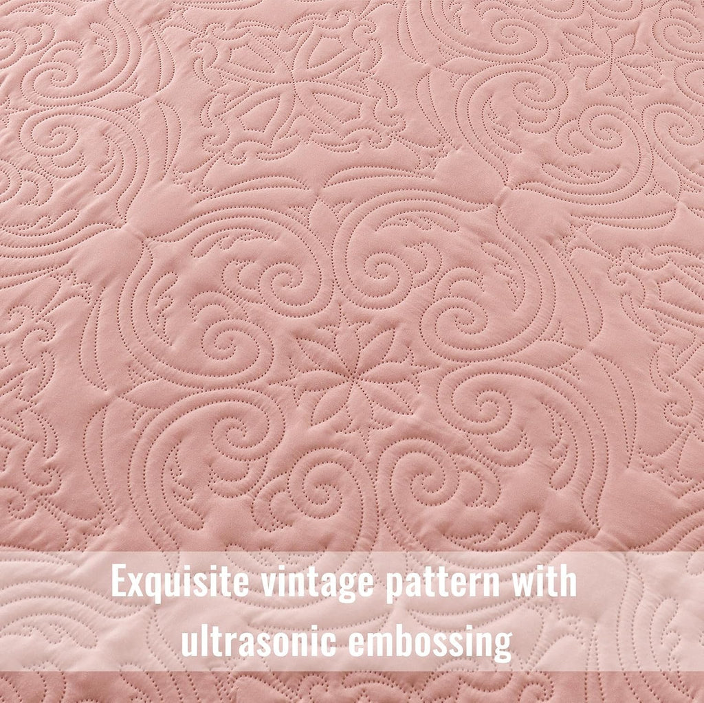 Quilts Queen Bedding Set with 2 Pillow Shams, Lightweight Blush Pink Full Queen Quilt Bedspread with Vintage Damask