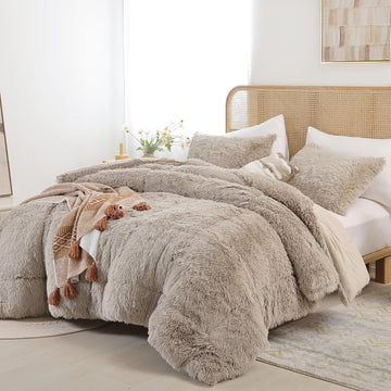Fluffy King Size Comforter Set, Oatmeal Faux Fur Comforter Set 3 Pcs | Luxury Fuzzy King Bedding Set, Soft Plush Bed