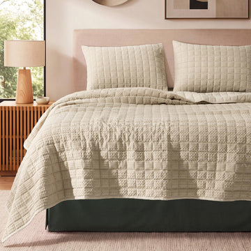 Quilt Set, 100% Cotton Waffle Weave 3 Piece, Khaki