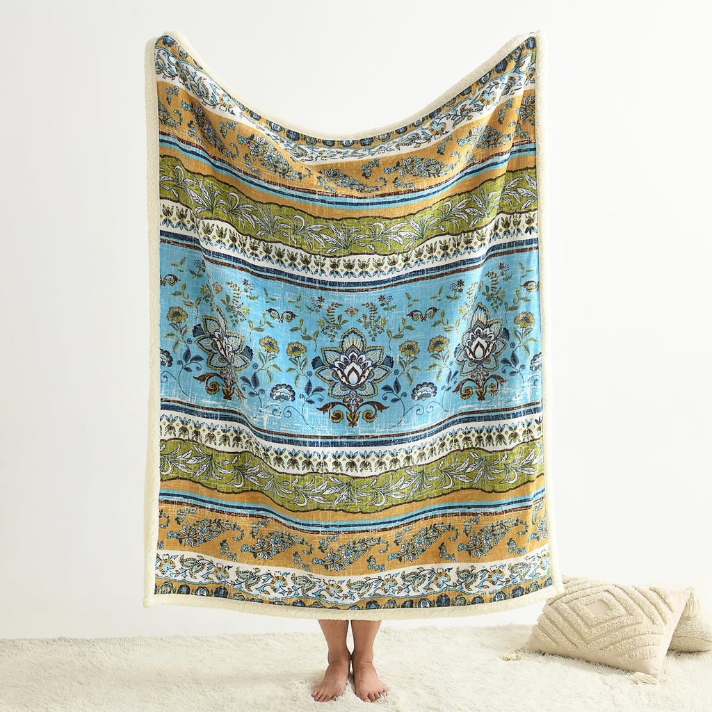 Boho Chic Sherpa Throw Blanket - Vibrant Bohemian Print & Ultra-Soft Cozy Lining, Stylish & Warm Winter Throw for