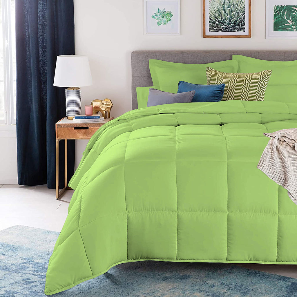 Oversized Super King Size 1000 Thread Count | 550 GSM Fiber Fill | Solid Sage Down Alternative 3 Piece Box Design