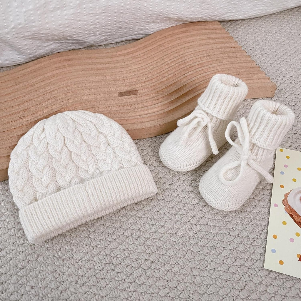 Wool Booties & Hat Set, Cozy Crochet Wool First Shoes and Matching Hat for Newborns, Infants & Toddlers, Piece Set