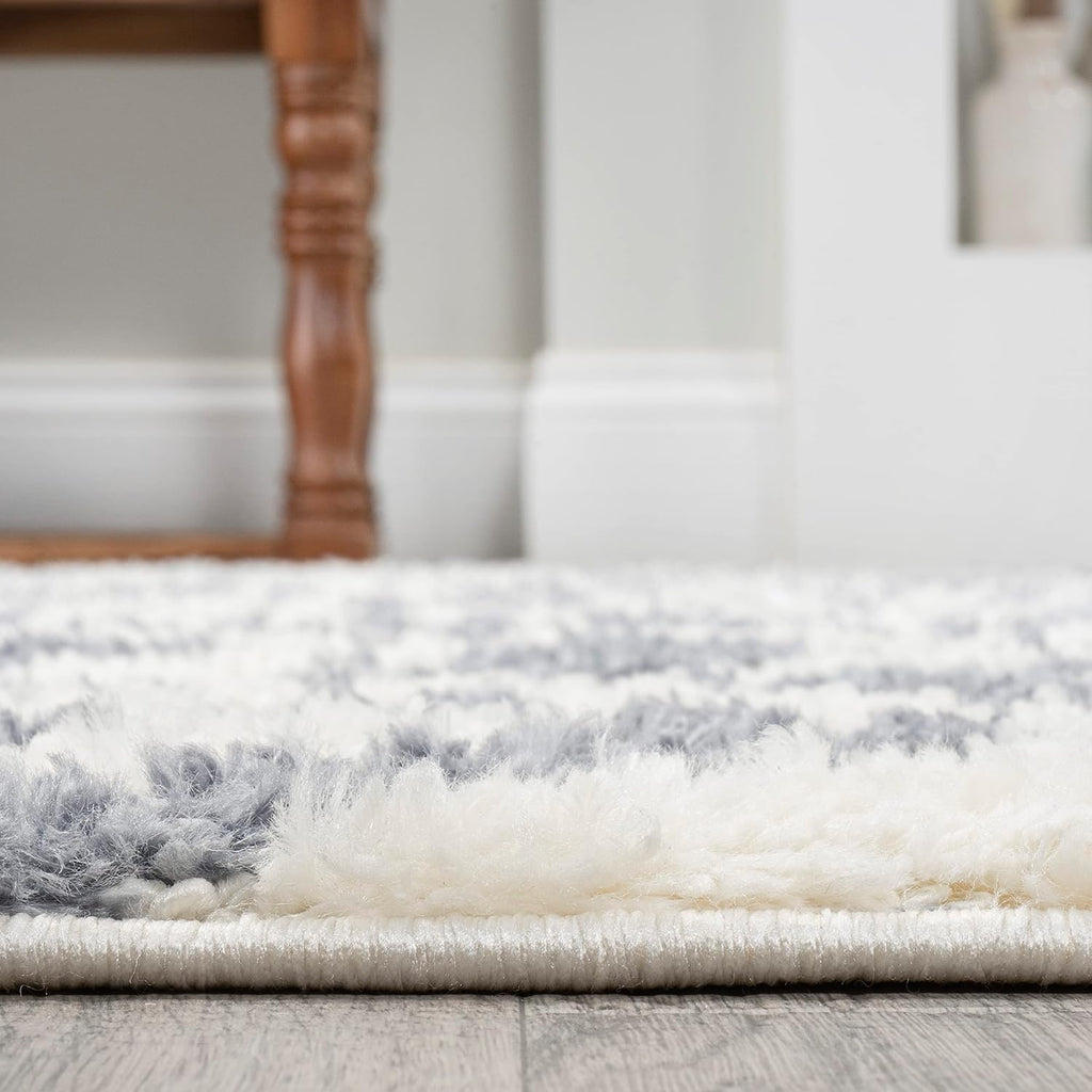 Trellis High-Low Cream/Gray Indoor Area Rug, Astrid Retro, Easy-Cleaning, High Traffic, Pet-Friendly