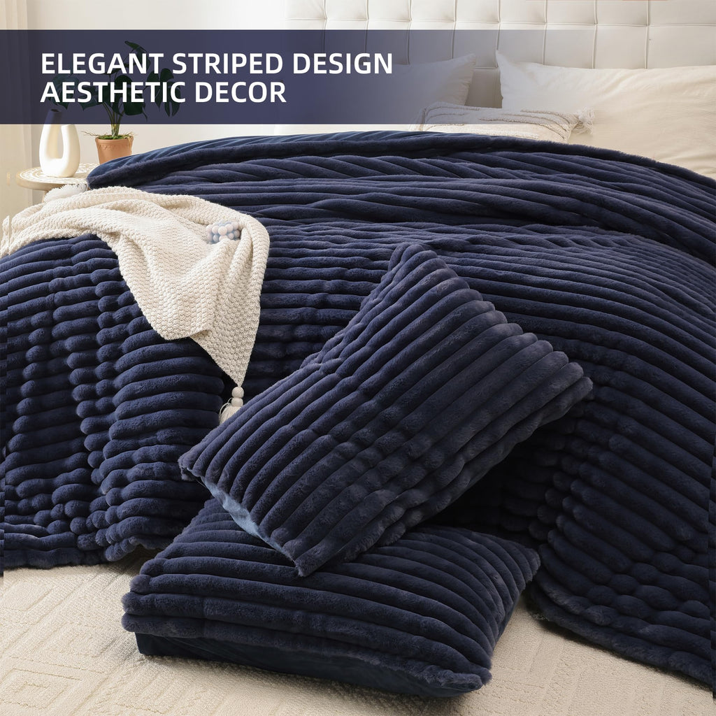 Fluffy Comforter 3 PCS - Navy Blue Fleece Bedding Set