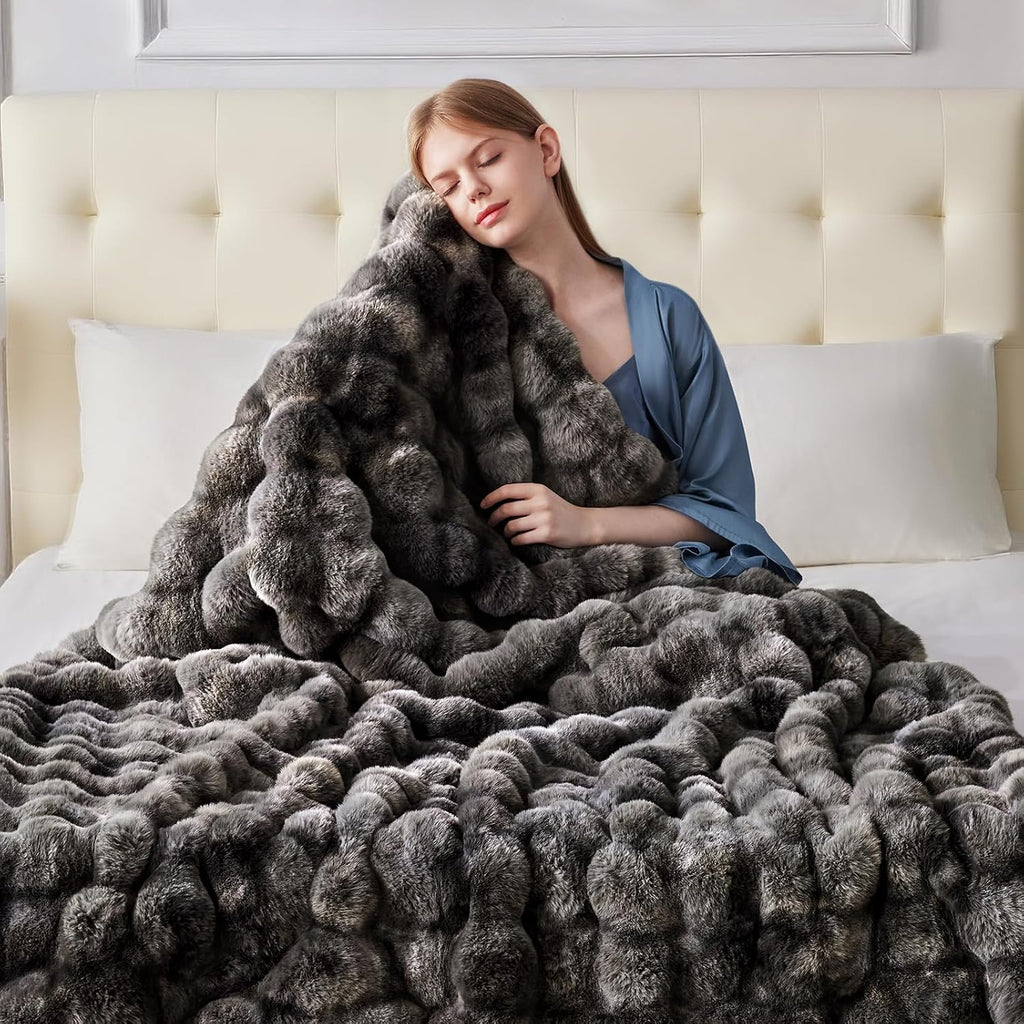 Faux Fur Throw Blanket, 1000GSM Fluffy Soft Bubble Blanket 60''*80'' | Cozy Plush Warm and Thick Blanket for Couch
