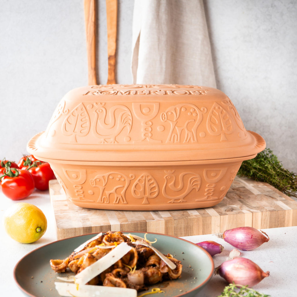 Romertopf Clay Roaster | Non-Stick Dutch Oven | Healthy Pot Cooking | Clay Baker | Versatile Cooking Vessel - 4.2