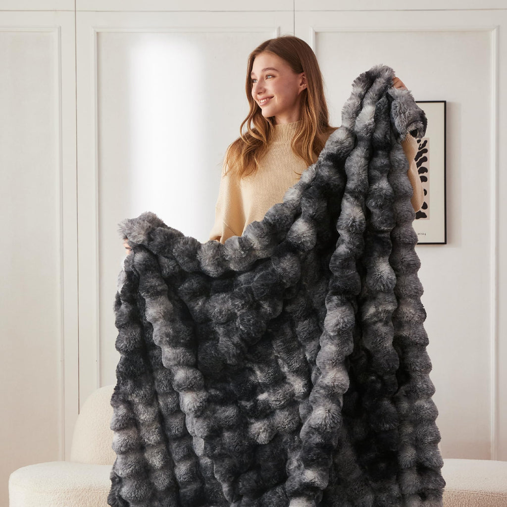 Soft Bubble Faux Fur Throw Blanket, 60"x80", Tie-dye Black