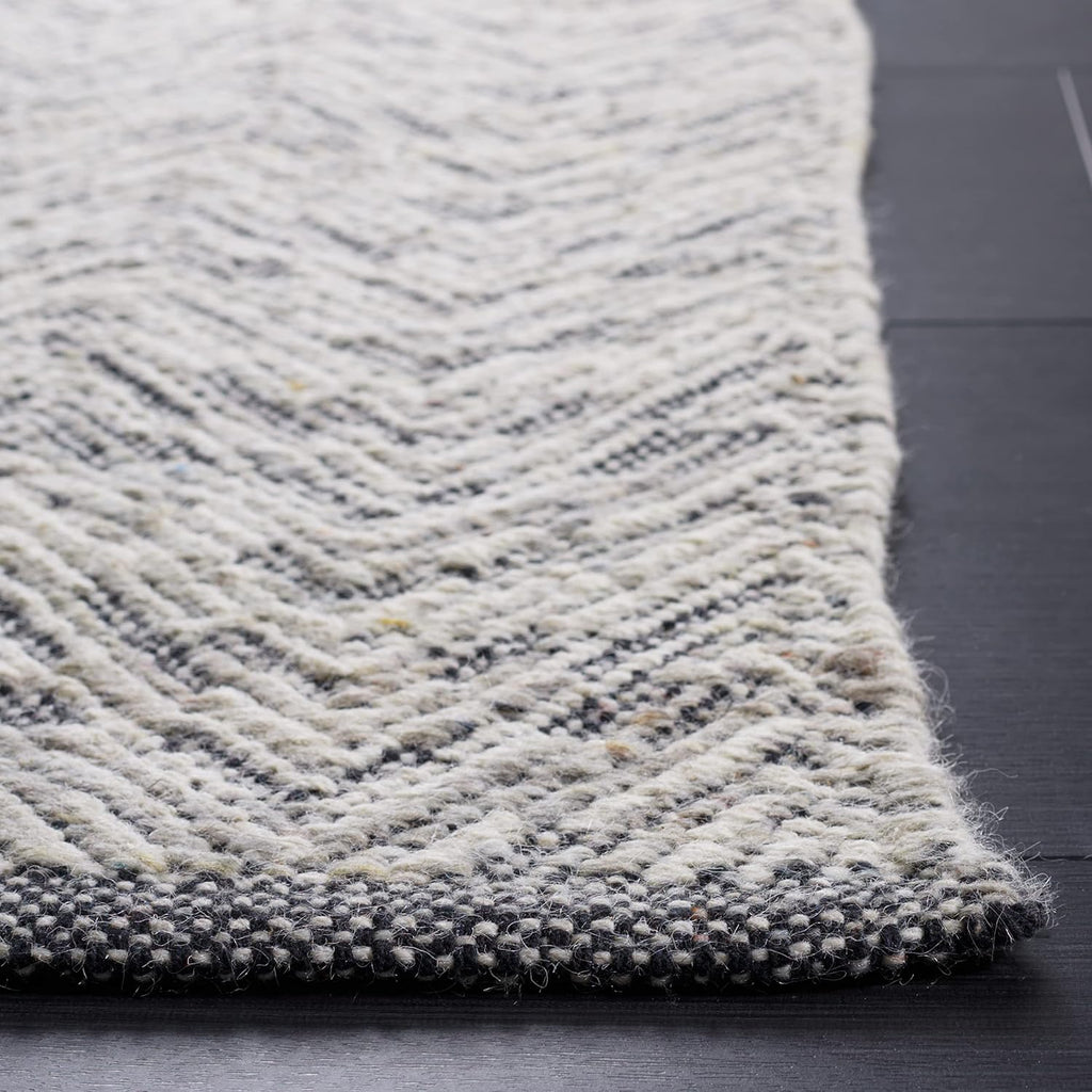 Kilim Collection Area Rug, Grey & Beige, Handmade Flat Weave Wool, Ideal for High Traffic Areas (KLM401G)
