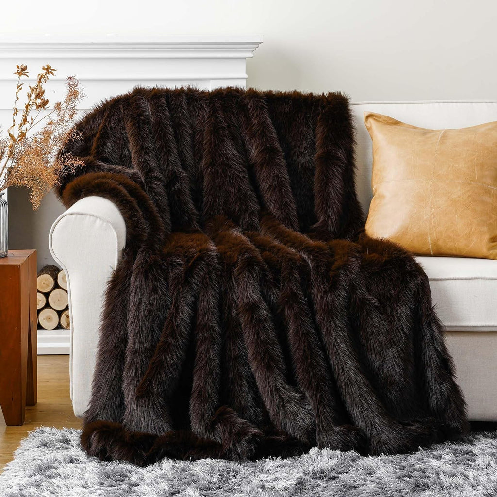 Luxury Brown Faux Fur Throw Blanket, Large Soft Warm Cozy Fuzzy Fluffy Fur Blankets and Throws for Bed, Home Decor