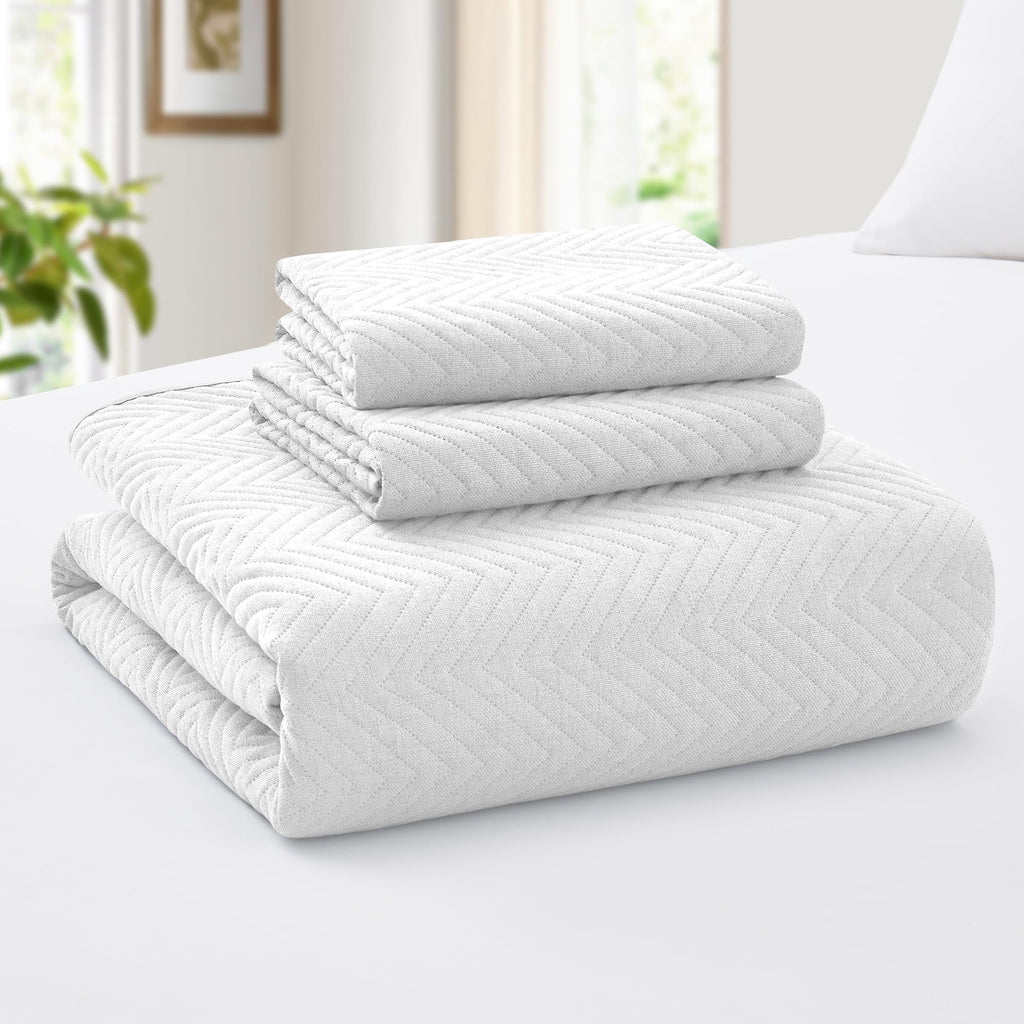 Quilt Bedding Set White Bedspread Wave