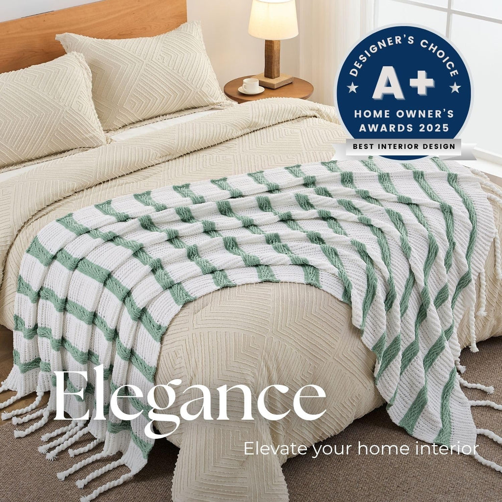 Boho Knitted Chenille Blanket with Tassels - Lightweight & Soft All-Season Throw - 3D Classic Pattern Bedroom Couch