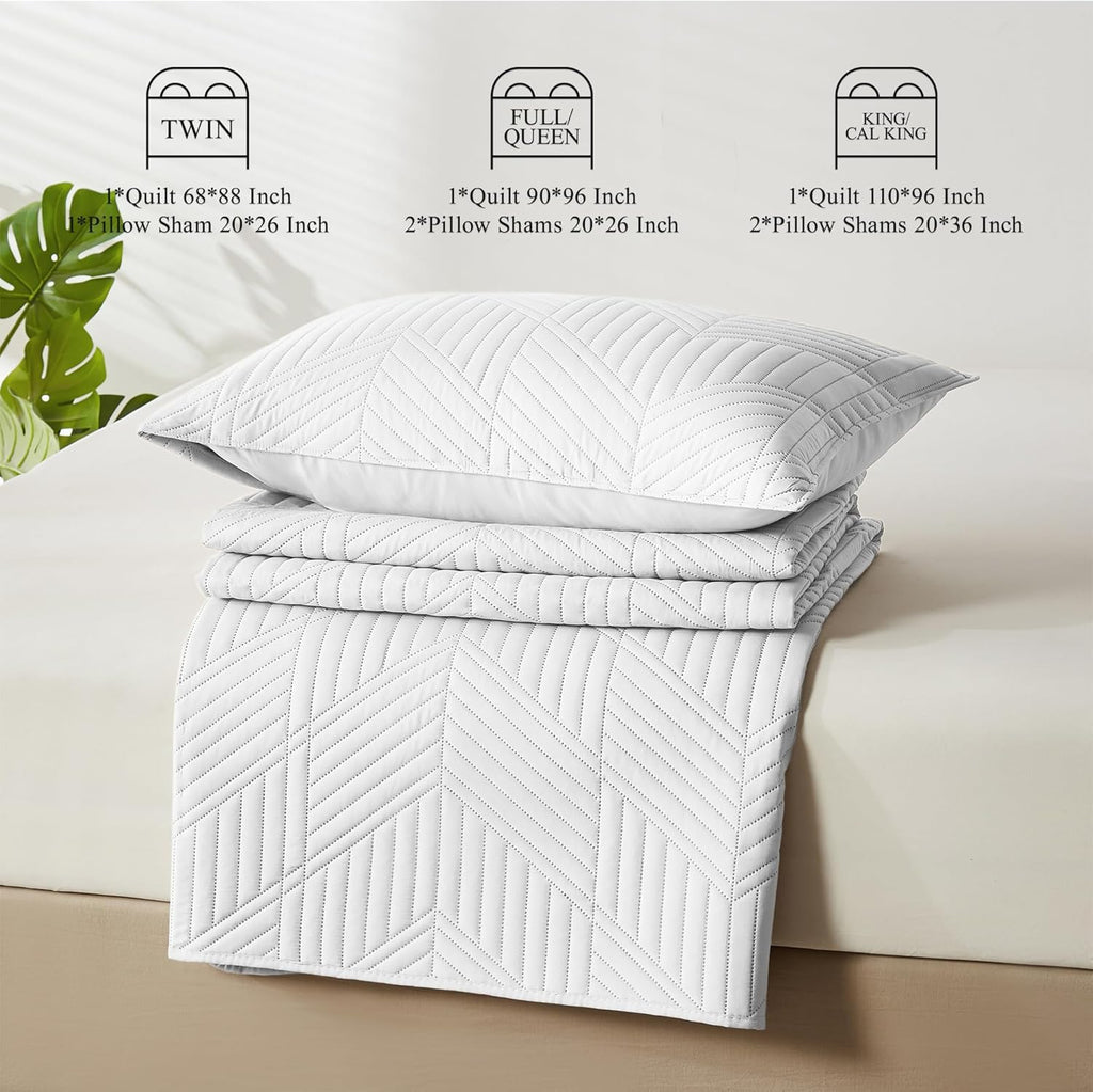 King Quilt Bedding Set,White Ultrasonic King/Cal King Quilt Set Reversible Microfiber Bedspread,Lightweight Soft