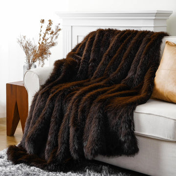 Luxury Brown Faux Fur Throw Blanket, Large Soft Warm Cozy Fuzzy Fluffy Fur Blankets and Throws for Bed, Home Decor
