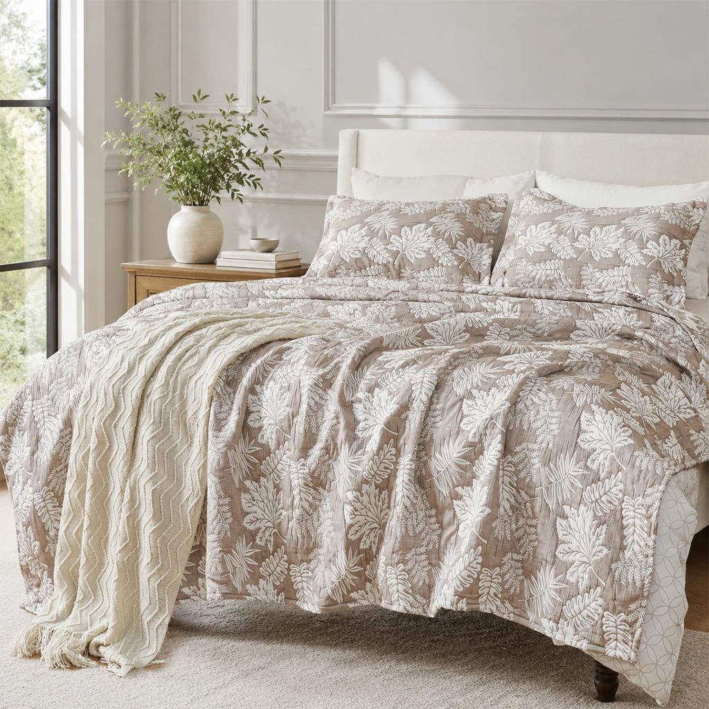 Botanical Quilt Set, Lightweight Reversible Jacquard Comfort