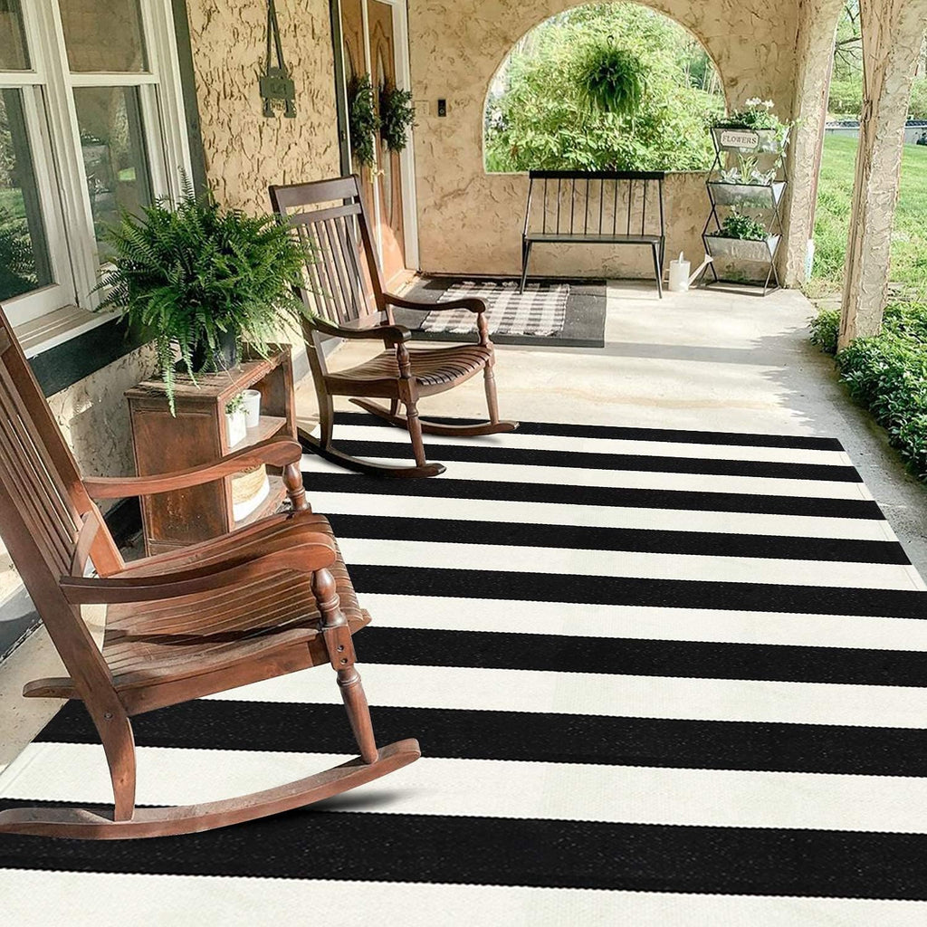Black and White Buffalo Plaid Outdoor Rug Fall Patio Floor Carpet
