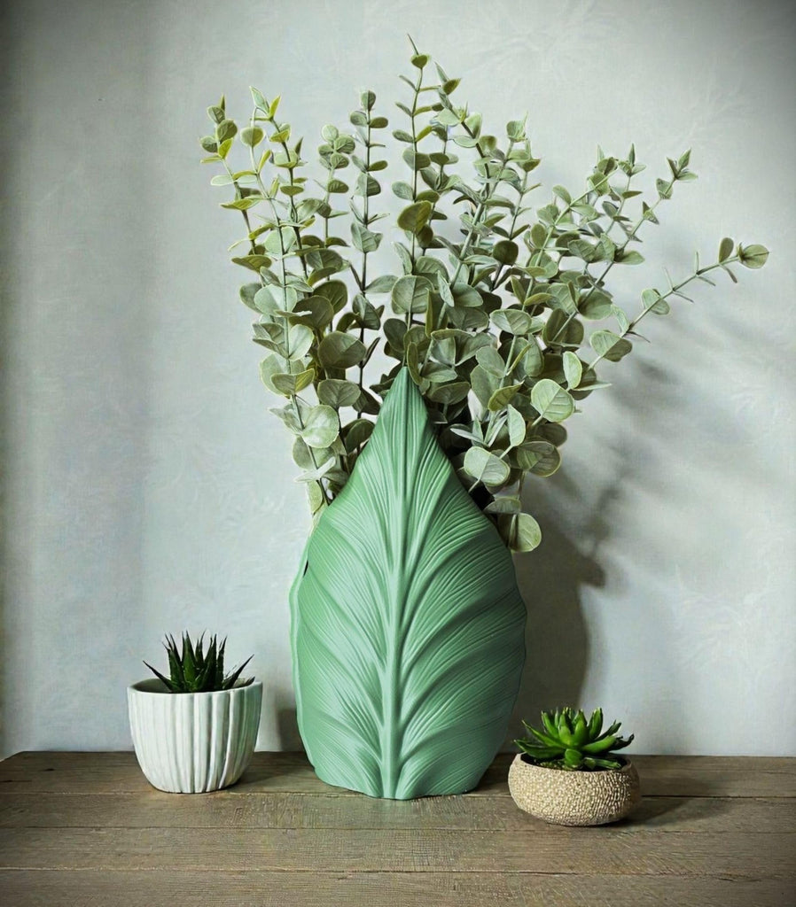Modern Leaf Vase - 9.5" Flower Pot Table Decor, Unique Boho 3D Printed Sculptural Planter, Aesthetic Home Office