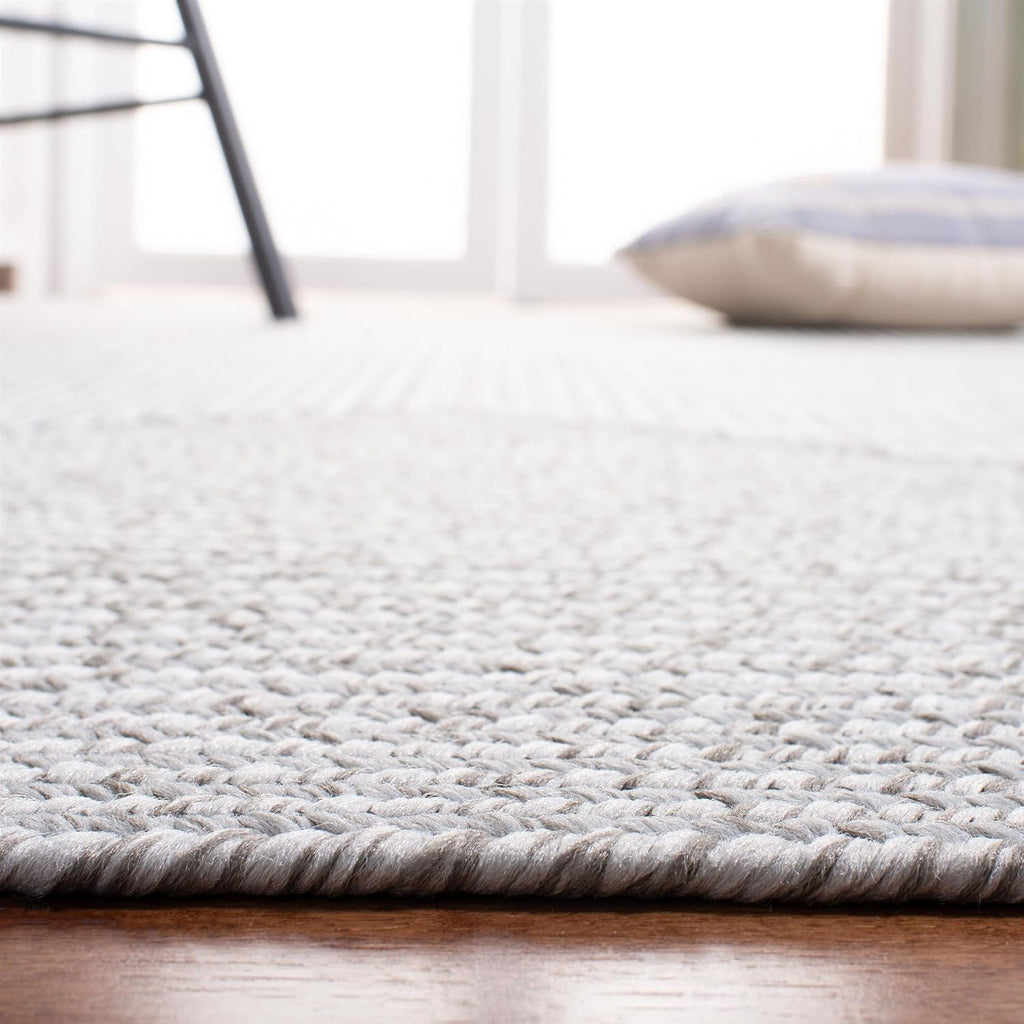 Braided Indoor/Outdoor Oval Rug 4x6, Silver & Grey BRD315F