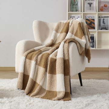 Checkered Throw Blanket for Couch Soft Sherpa Fleece Blanket, Brown