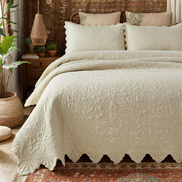 Beige Cotton Quilt Set Scalloped Matelasse Coverlet 3PC