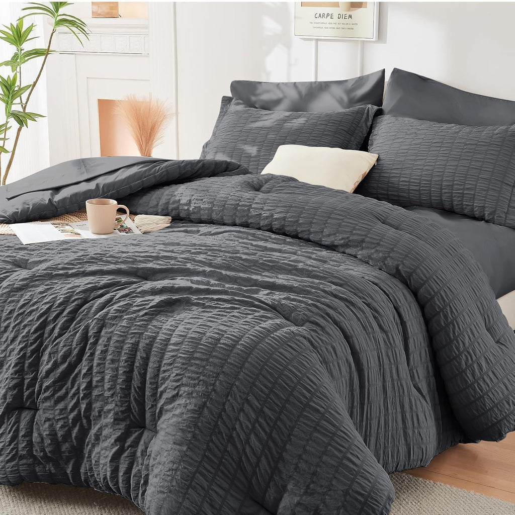 Queen Comforter Set Seersucker 7 Pieces, All Season Luxury Bed in a Bag, Bedding Set with Comforters, Sheets