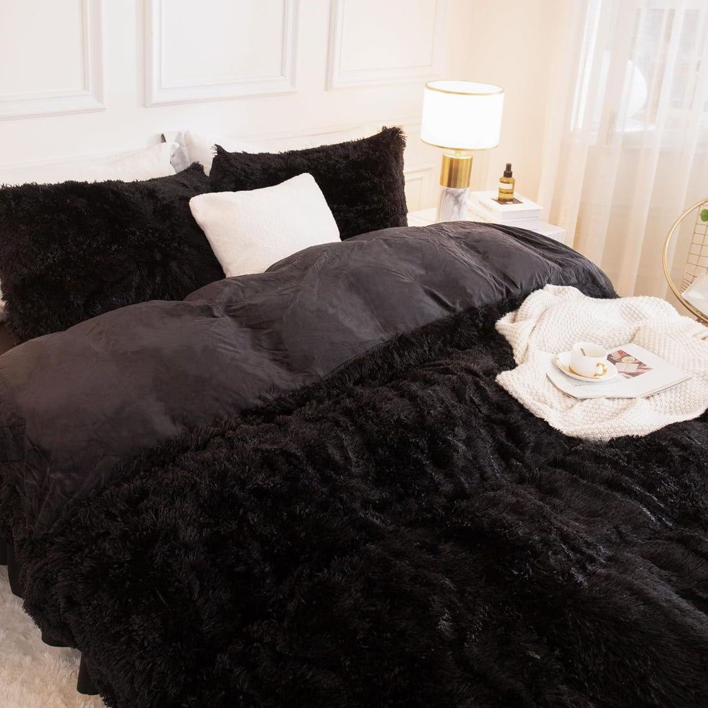 Queen Comforter Set Black, Fluffy Winter Faux Fur Warm Soft Plush Bedding Comforter Set (1 Velvet Comforter & 2