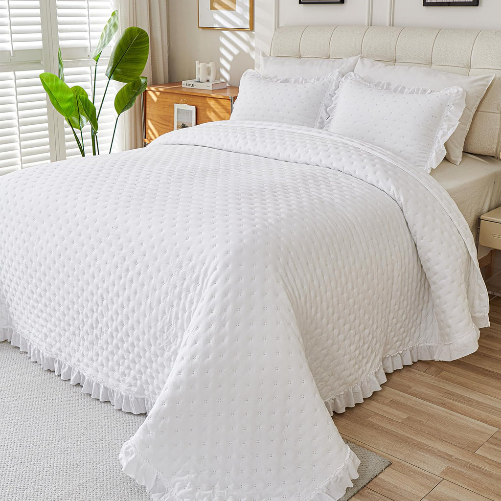 Shabby Chic Bedding, White Ruffle Seersucker Comforter Set