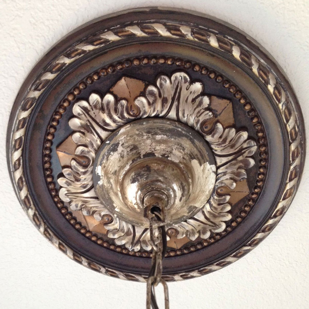 Palmetto Ceiling Medallion, Pearl White