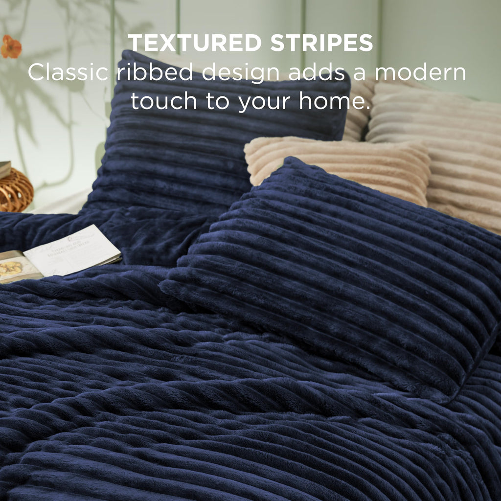 Fluffy Comforter Set, Cozy Fleece Navy Bedding