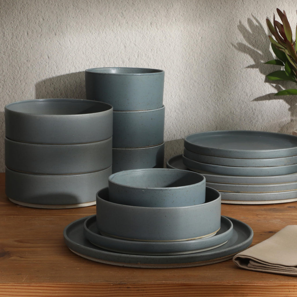 Tatum Premium Porcelain Matte Reactive Glaze 16-Piece (Service for 4) Plates and Bolws Stackable Dishes Ceramic