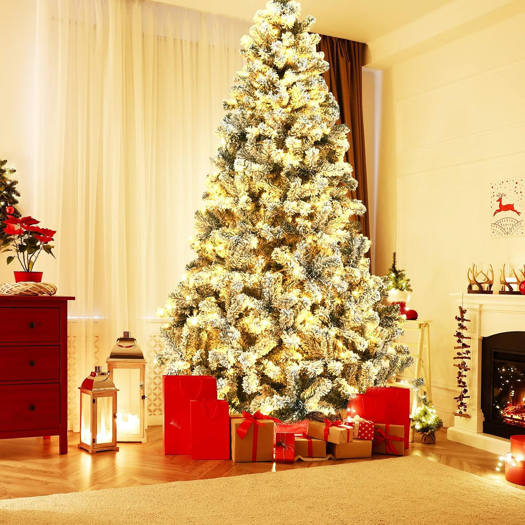 Pre-lit Snow Flocked Artificial Christmas Tree w/ 1498 PVC Branch Tips, Pre-Strung 550 Warm White Led Lights